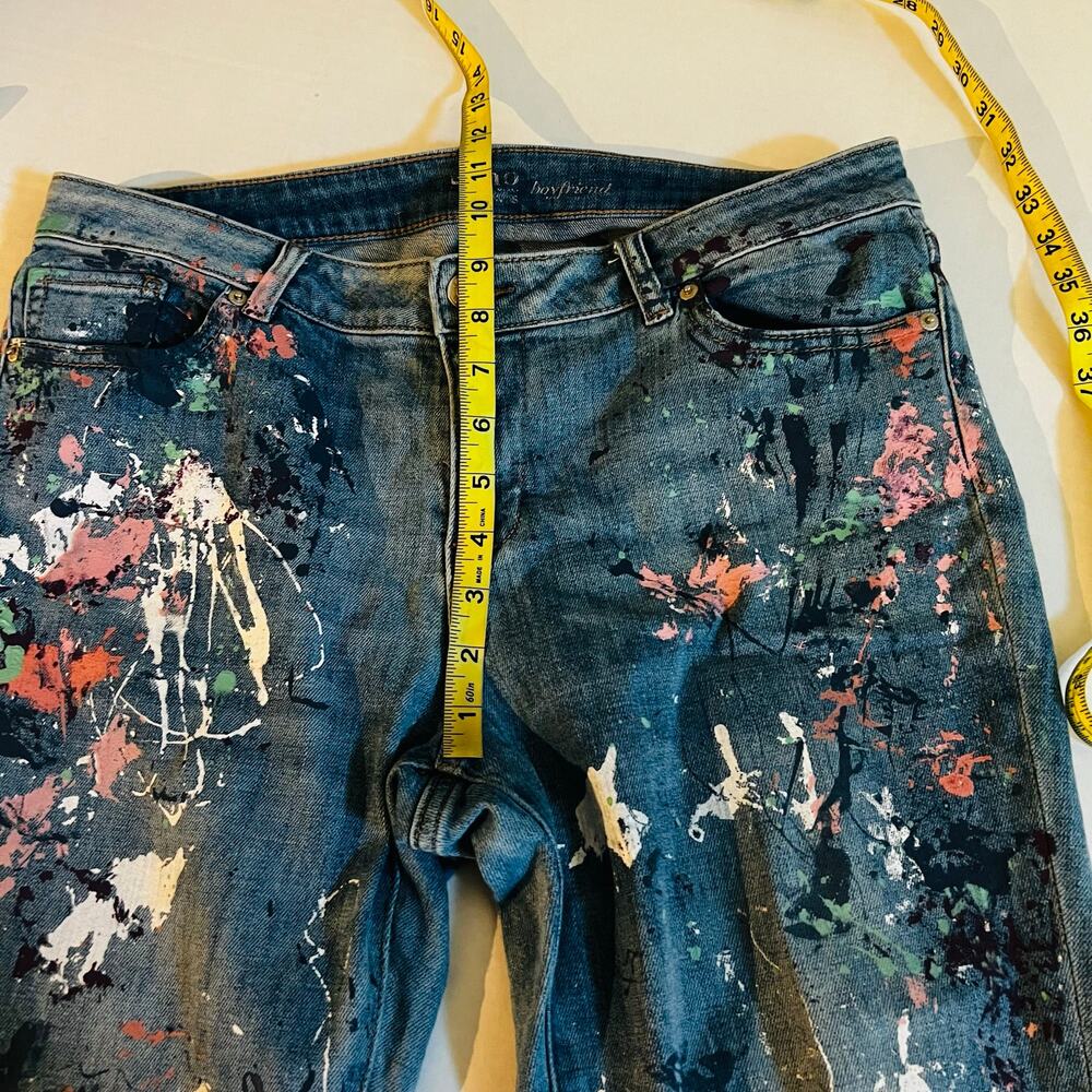 New York & Company Boyfriend Paint Splatter Raw Hem Jeans Size 8 - Picture 6 of 8